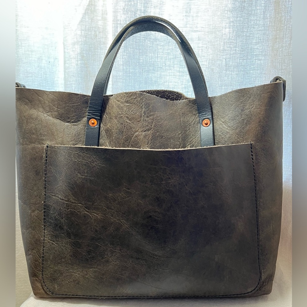Go Forth Goods Sage Bison Medium Avery Crossbody